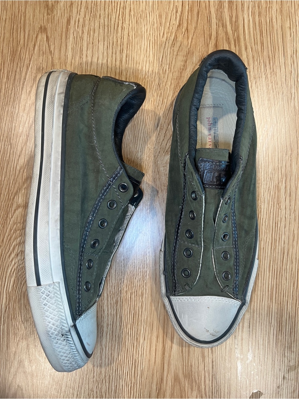 Converse x John Varvatos low-top sneakers in olive green size 8